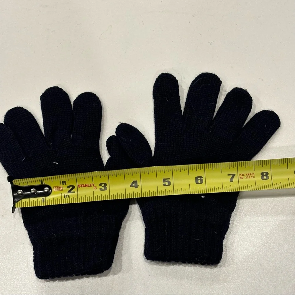Catya Scarf and Glove Set made in 100% merino wool color navy blue size 4-7